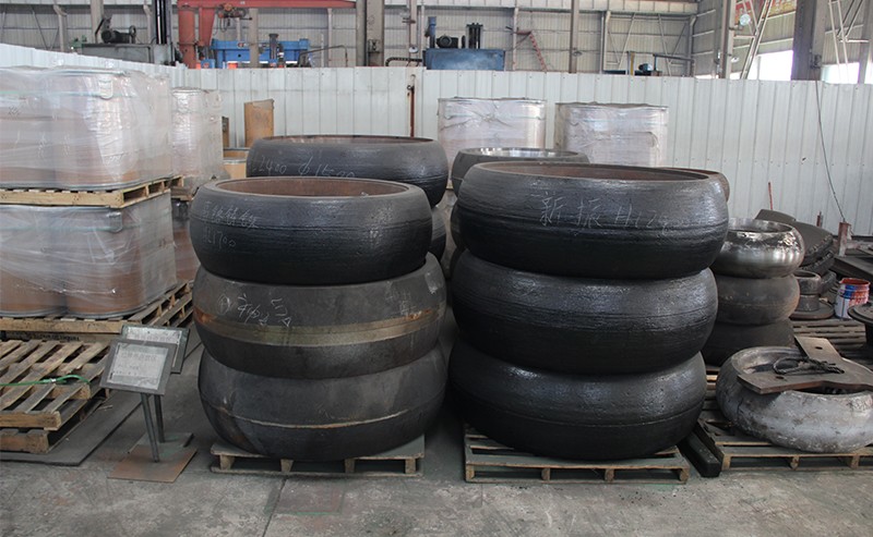 立磨磨輥堆焊修復(fù) 立磨磨輥堆焊修復(fù)