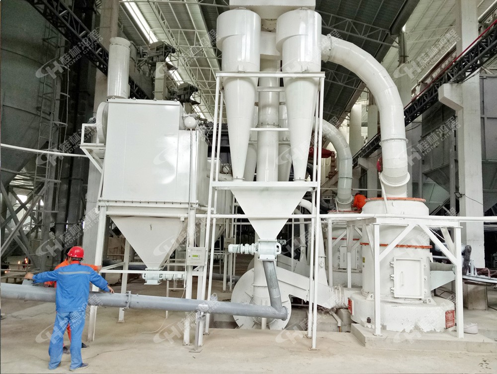 桂林鴻程石灰石粉磨生產線整套設備客戶現場 桂林鴻程石灰石粉磨生產線整套設備客戶現場